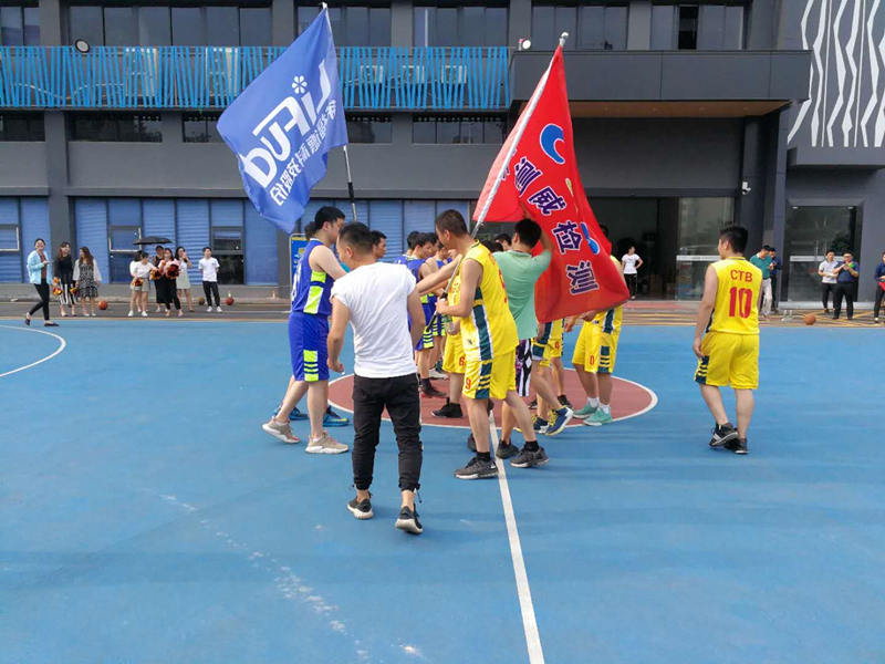 �h(hu��n)�y(c��)��