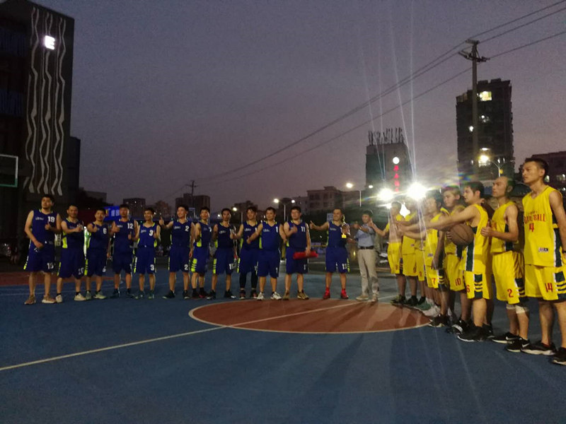 �h(hu��n)�y(c��)��